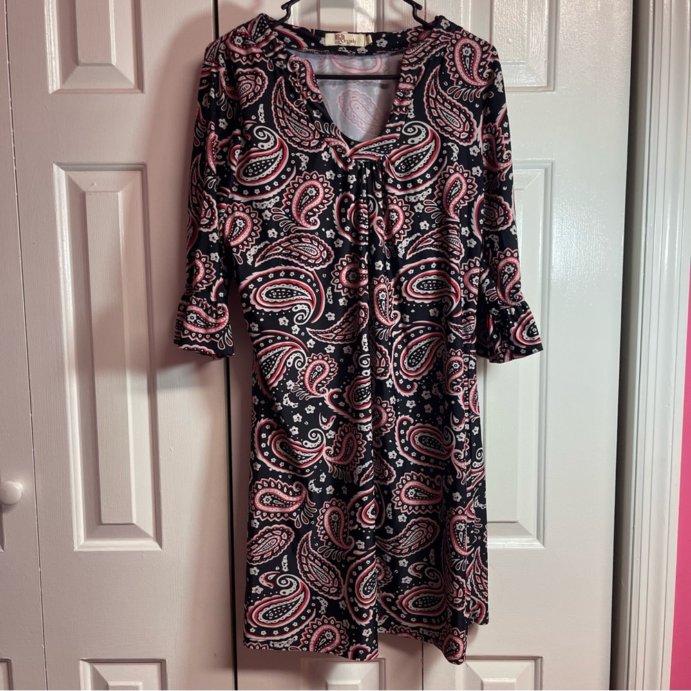 ARYEH DRESS size Large ruffles on sleeves‎ E8